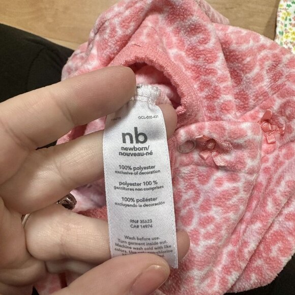 Carters 3-Piece Baby Girl Footie Pajamas Bundle Size Newborn - Picture 10 of 11